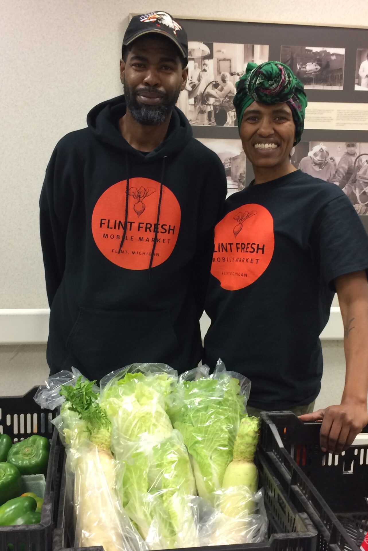 Flint Fresh Mobile Market a healthy food oasis on wheels