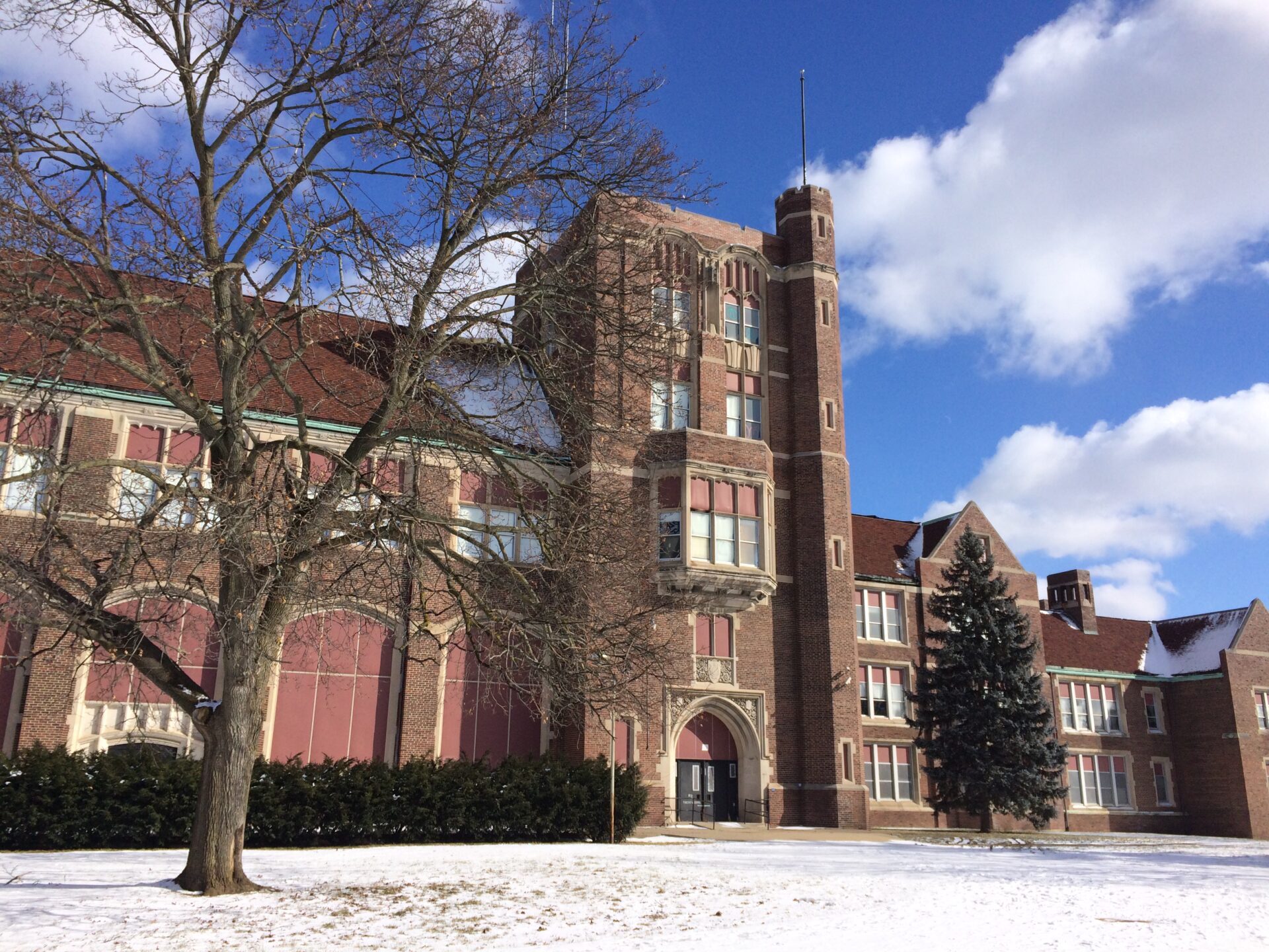 Residents air concerns about Central High School demolition, replacement