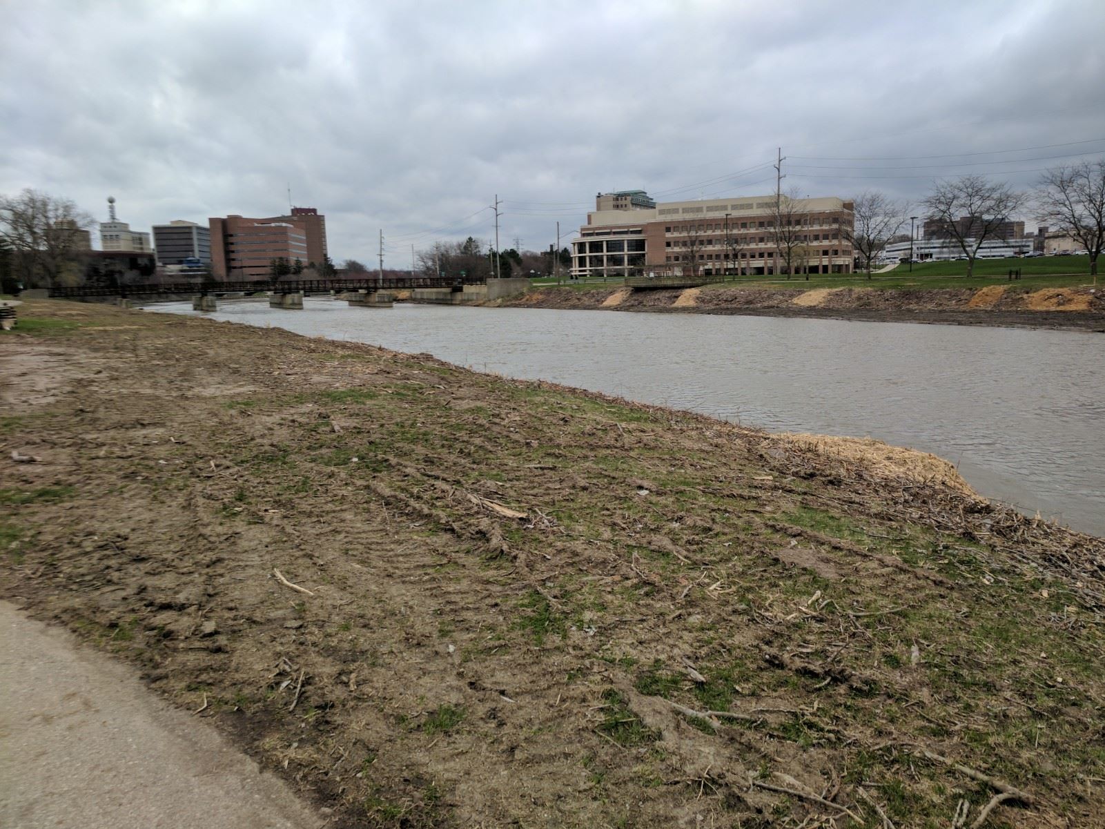 Coal tar coming out of Flint River as Consumers’ remediation, re-naturalization proceeds