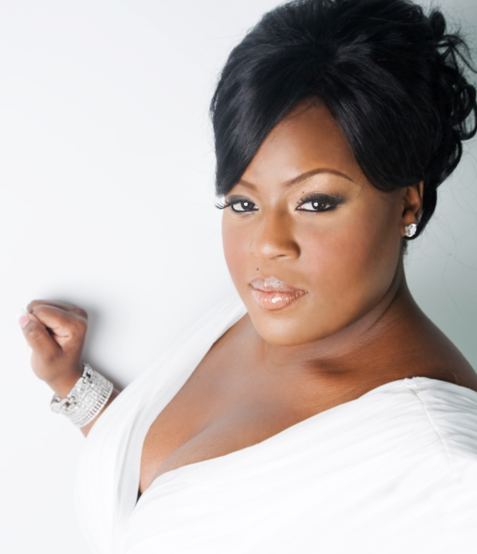 Flint’s “Idol” Lakisha Jones, Flint Symphony coming to Whiting Jan.13