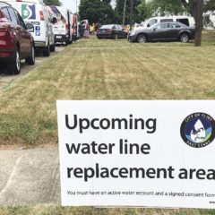 Congressional Democrats tour pipe replacement site, pledge ongoing support for Flint