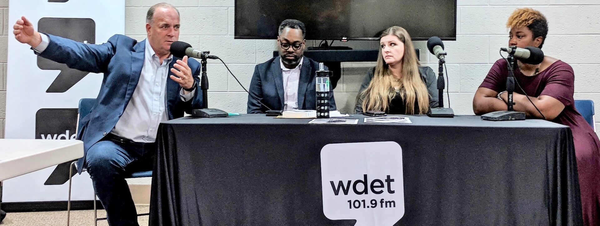 Kildee, Mays and Johnson discuss Flint water crisis at WDET panel