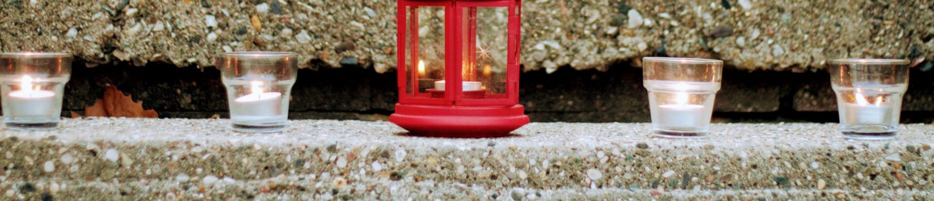Flint residents join in “Light Up The Night” support for medical professionals