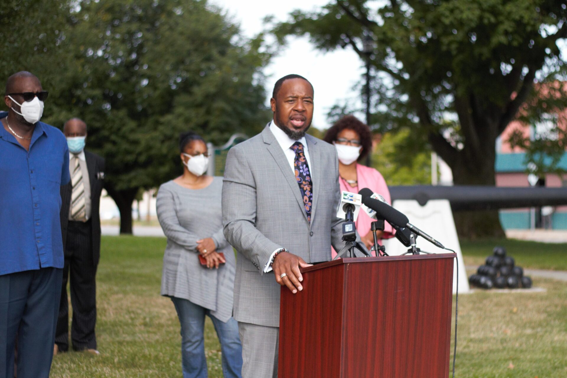 Flint Unity Coalition of Pastors call out John Gleason; “Today we stand in solidarity and support of Ms. Brown”