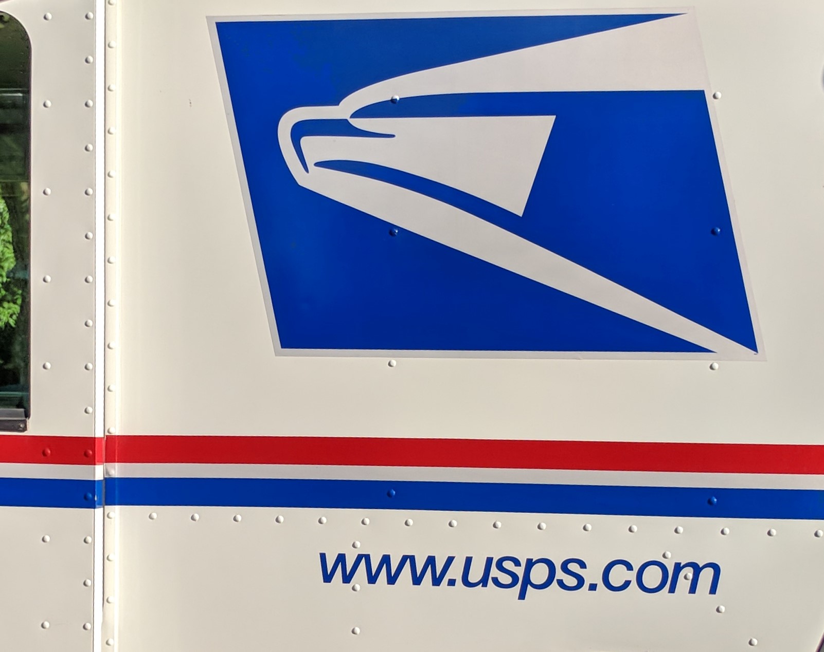 Commentary: COVID-19, mail-in voting challenge the USPS, election clerks