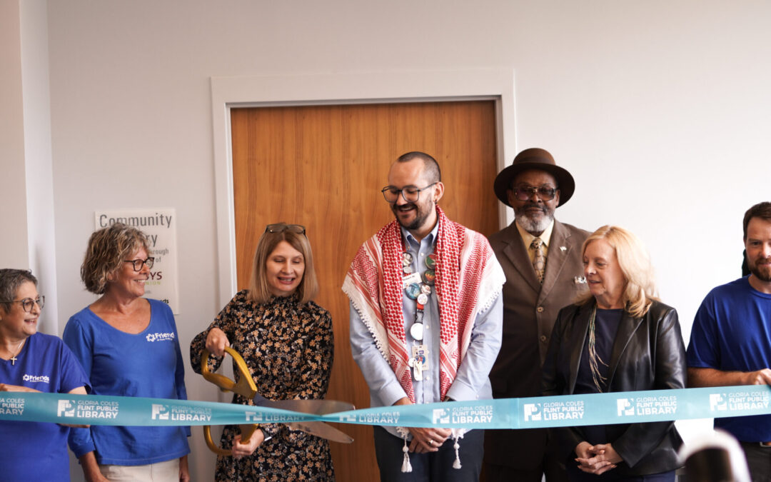 Flint library opens new community pantry