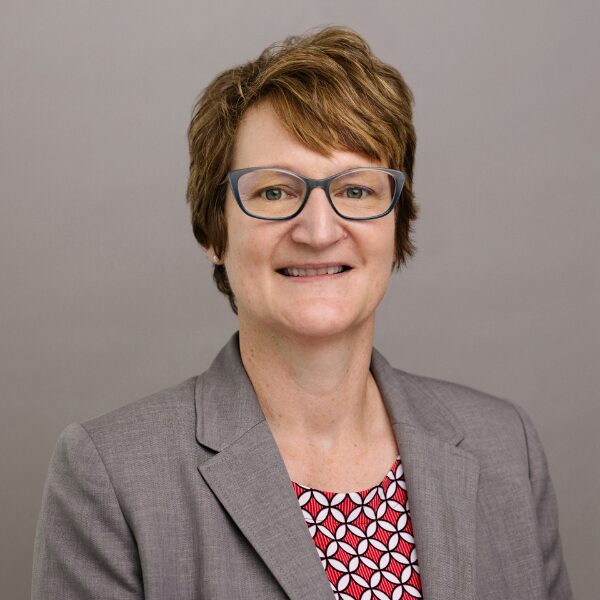 Sue Peters named next Ruth Mott Foundation president