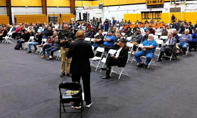 At megasite public forum: some mega differences, but a civil debate