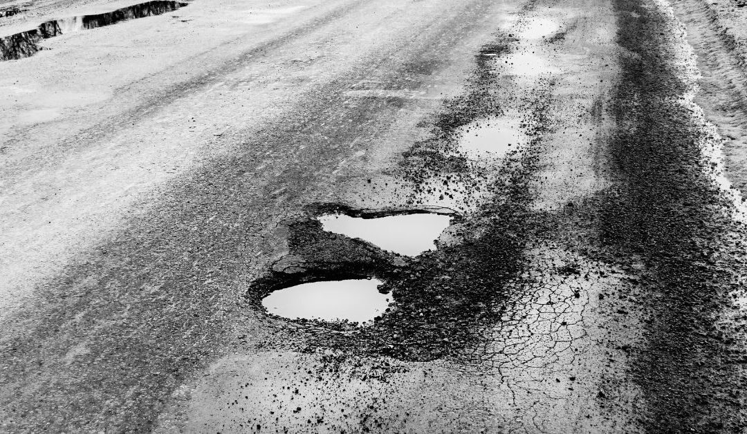 City of Flint requests continued reporting of potholes, water main breaks