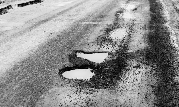 City of Flint requests continued reporting of potholes, water main breaks